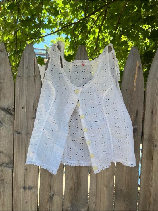 Tops - White Eyelet Button-Front Women’s Tank Top